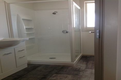 Photo of property in 437 Featherston Street, Palmerston North, 4414