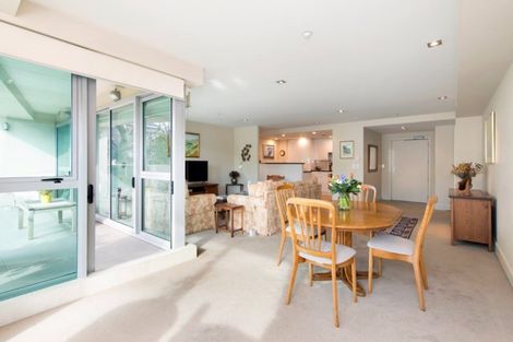 Photo of property in Oakridge Apartments, 202/10 Middleton Road, Remuera, Auckland, 1050