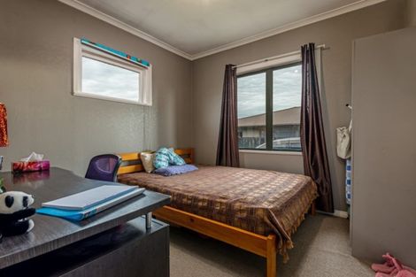 Photo of property in 1014 Tremaine Avenue, Roslyn, Palmerston North, 4414