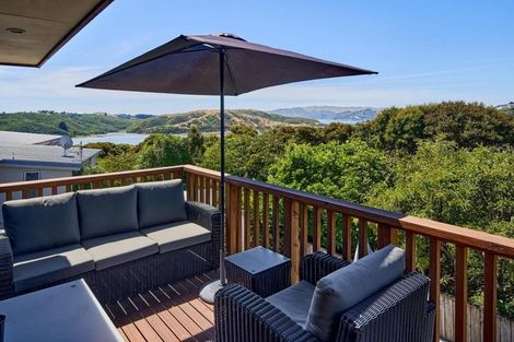 Photo of property in 12 Dornoch Place, Papakowhai, Porirua, 5024