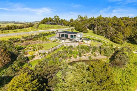 Photo of property in 397 Cames Road, Kaiwaka, Wellsford, 0975