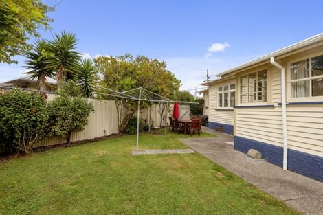 Photo of property in 34 Burnside Street, Waterloo, Lower Hutt, 5011