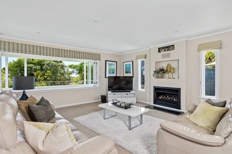 Photo of property in 18a Willis Street, Torbay, Auckland, 0630