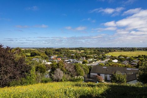 Photo of property in 35 Ravensdale Rise, Westmorland, Christchurch, 8025