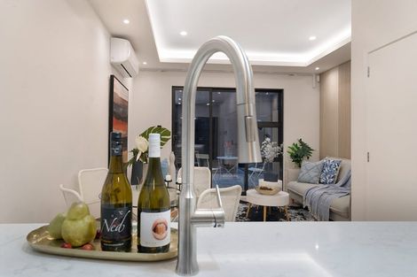 Photo of property in 7/52 Newington Road, Henderson, Auckland, 0612