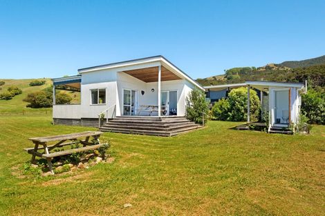 Photo of property in 1459d Anaura Road, Anaura Bay, Tokomaru Bay, 4079
