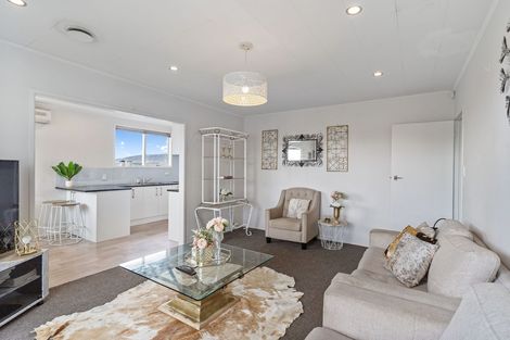 Photo of property in 81 Skipton Street, Mangere East, Auckland, 2024