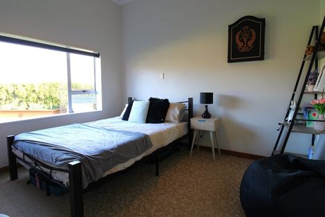 Photo of property in 27 Brighton Road, Green Island, Dunedin, 9018