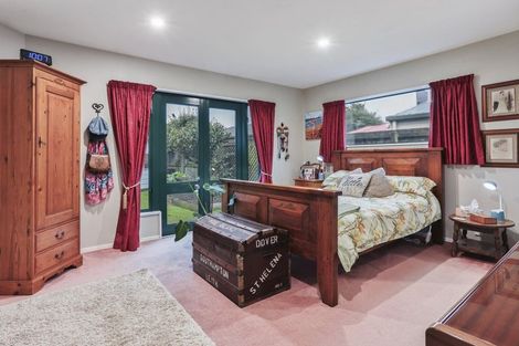 Photo of property in 4 Gibbs Drive, Woodend, 7610