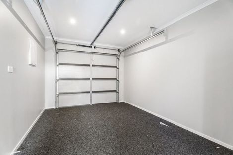 Photo of property in 75 Karepiro Drive, Stanmore Bay, Whangaparaoa, 0932