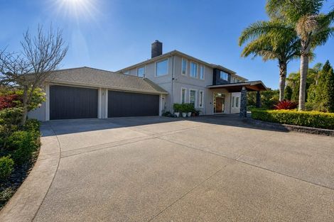 Photo of property in 872 Redoubt Road, Flat Bush, Auckland, 2019