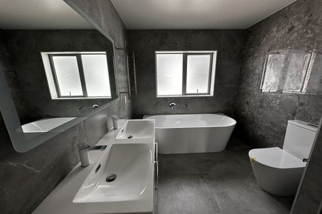 Photo of property in 1 Takurua Terrace, Orewa, 0931