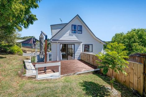 Photo of property in 14 Mallard Place, Unsworth Heights, Auckland, 0632