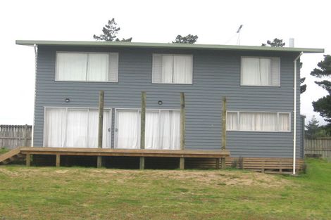 Photo of property in 103 Titoki Place, Matarangi, Whitianga, 3592