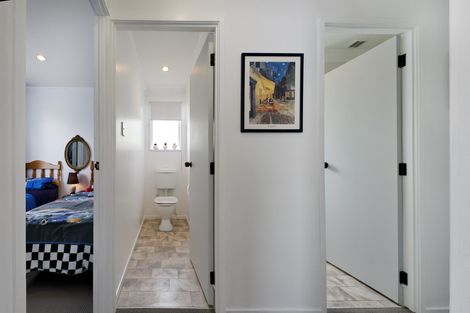 Photo of property in 2/38 Borich Road, Sunnyvale, Auckland, 0612