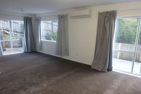 Photo of property in 5/24 Eastglen Road, Glen Eden, Auckland, 0602