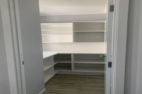 Photo of property in 17 Moira Close, Welcome Bay, Tauranga, 3175