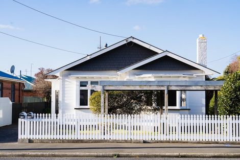 Photo of property in 15 East Avenue, Saint Kilda, Dunedin, 9012