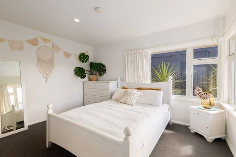 Photo of property in 12 Ida Street, New Brighton, Christchurch, 8061