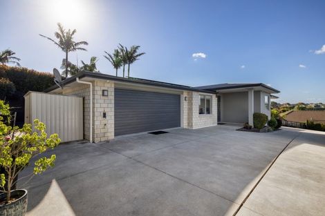 Photo of property in 12 Fleur Place, Te Puke, 3119