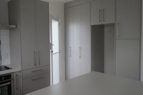 Photo of property in 3/5 Felton Mathew Avenue, St Johns, Auckland, 1072