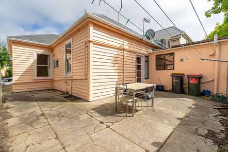 Photo of property in 33 Clyde Street, North Dunedin, Dunedin, 9016
