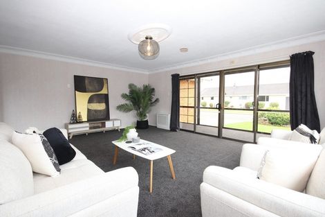 Photo of property in 80 Kildare View, Waikiwi, Invercargill, 9810