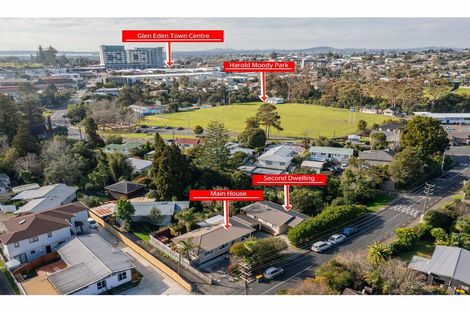 Photo of property in 5 Woodvale Road, Glen Eden, Auckland, 0602