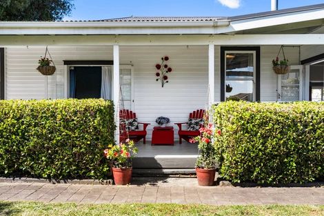 Photo of property in 1 Kelvyn Grove, Hillpark, Auckland, 2102
