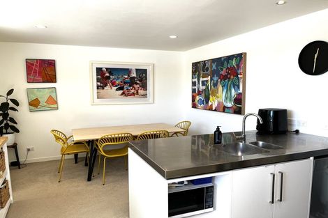 Photo of property in 37e Ngaio Road, Kelburn, Wellington, 6012