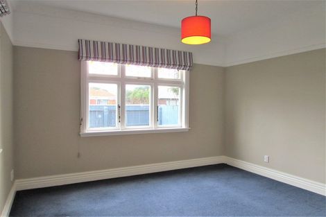 Photo of property in 194 Knights Road, Hutt Central, Lower Hutt, 5011