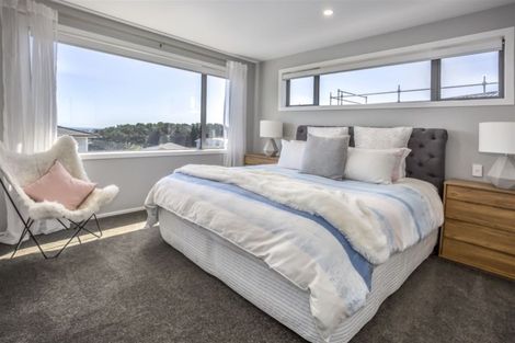 Photo of property in 29 Ken Douglas Drive, Aotea, Porirua, 5024