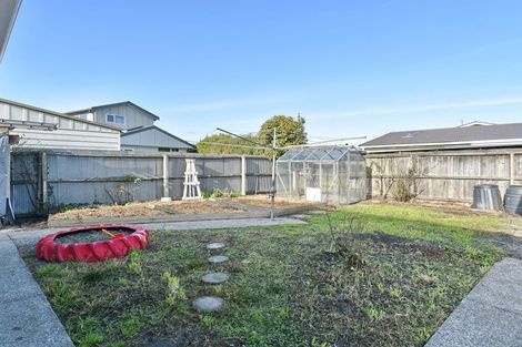 Photo of property in 53 Maces Road, Bromley, Christchurch, 8062