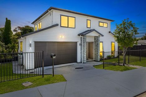 Photo of property in 12 Cirrus Way, Ranui, Auckland, 0612