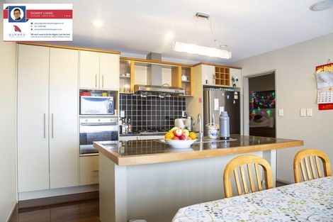 Photo of property in 17d Balmain Road, Birkenhead, Auckland, 0626