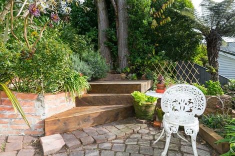 Photo of property in 54 Richmond Avenue, Karori, Wellington, 6012