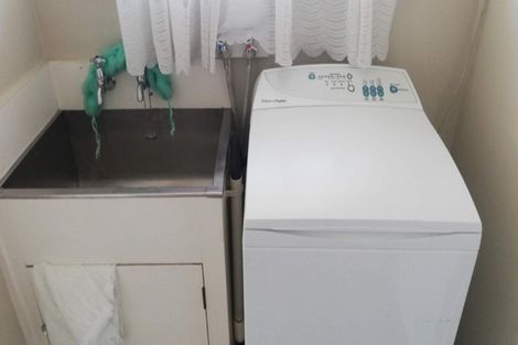 Photo of property in 3 Kathleen Crescent, Hornby, Christchurch, 8042