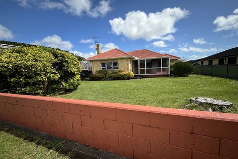 Photo of property in 6 Valley Road, Pukekohe, 2120