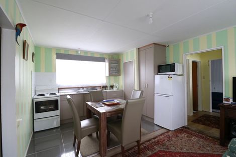 Photo of property in 5 Edward Street, Pahiatua, 4910