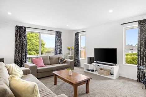 Photo of property in 66 Rosella Drive, Welcome Bay, Tauranga, 3112