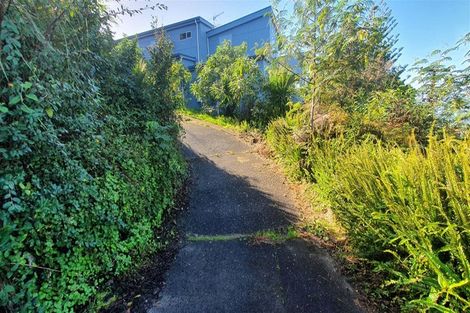 Photo of property in 9 Carlisle Road, Torbay, Auckland, 0630