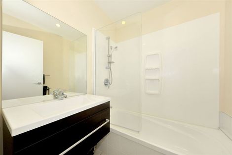 Photo of property in 16/9 Cameron Street, Sydenham, Christchurch, 8023