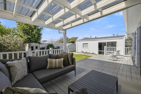 Photo of property in 183 Coronation Avenue, Welbourn, New Plymouth, 4310