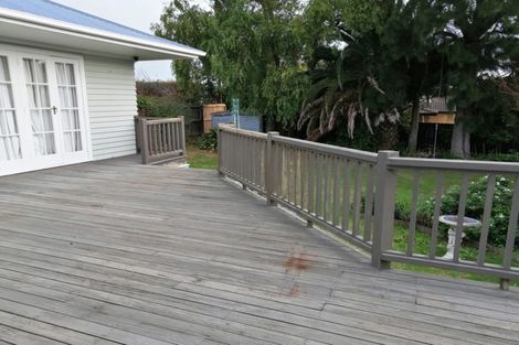 Photo of property in 8 Harrison Avenue, Belmont, Auckland, 0622