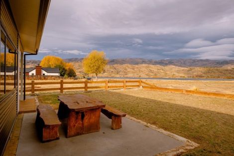 Photo of property in 48 Perriam Place, Mount Pisa, Cromwell, 9383