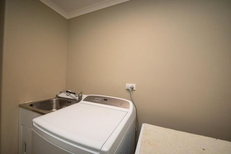 Photo of property in 355 Lethbridge Road, Feilding, 4779