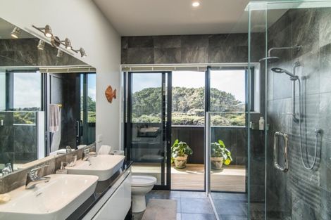 Photo of property in 88a Paetawa Road, Peka Peka, Waikanae, 5391