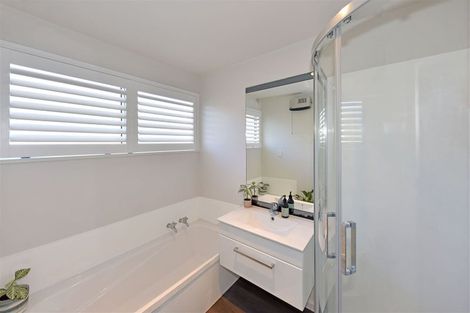 Photo of property in 3 Stedley Place, Heathcote Valley, Christchurch, 8022