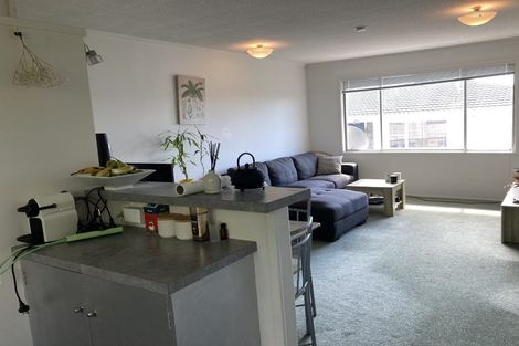 Photo of property in 2/30 Gowing Drive, Meadowbank, Auckland, 1072