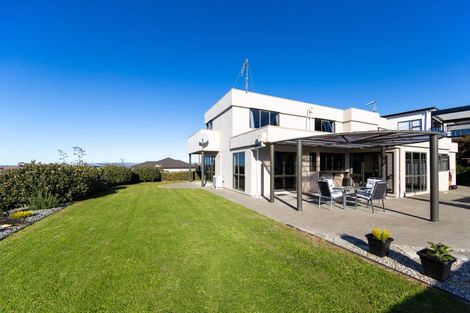 Photo of property in 84 Churchill Drive, Taradale, Napier, 4112